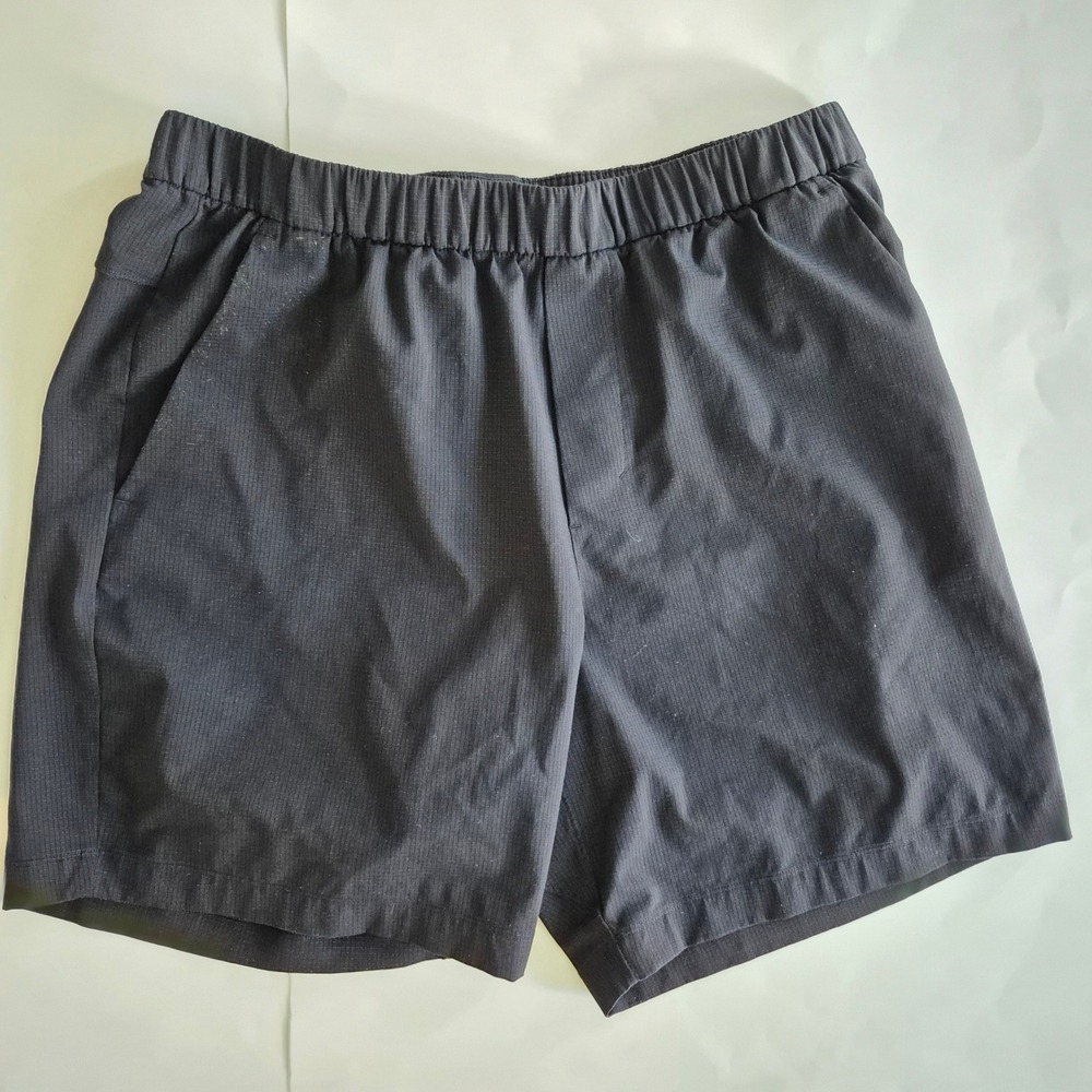 Lululemon Balancer Short 6" Black Men Large LM7BNQS Training Yoga Gym